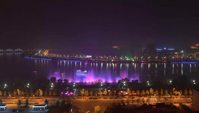 它是陕南第一大城市，发展速度超过西安，也被誉为“天府之国”！