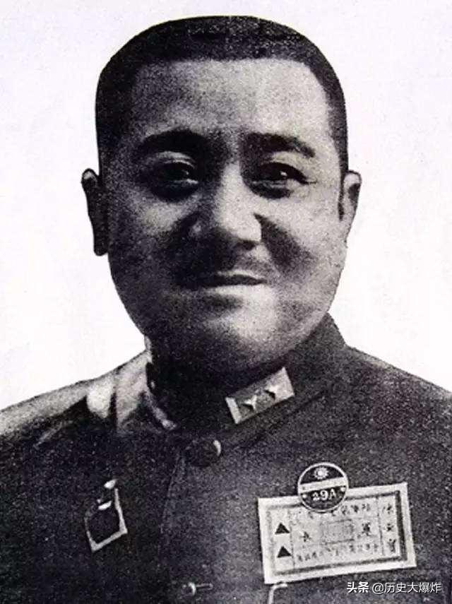 他被老蒋称为“虎痴”，抗战中壮烈殉国，头颅被冈村宁次悬挂三日